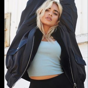 bomber jacket (brand new)